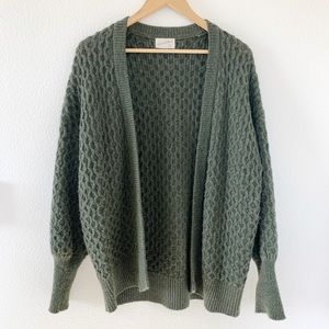 Universal Thred chunky knit green cardigan
